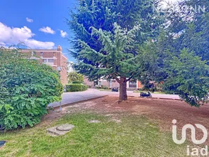 Apartment at VILLENEUVE ST GEORGES (94190)