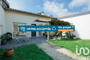 House at Dommartin (69380)