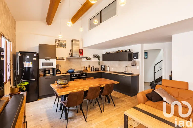 Maison 5 pièces 98 m² · aux Saintes-Maries-de-la-Mer · 97,8 m² · 417 000 €