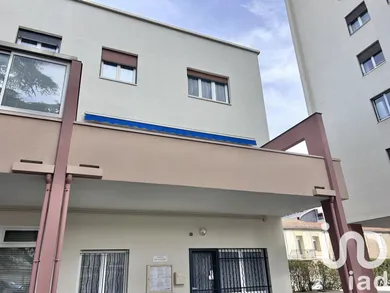 Apartment in Nîmes (30000)