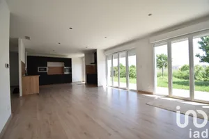 House at Saint-Hilaire (31410)