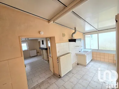 Townhouse in Montmorillon (86500)