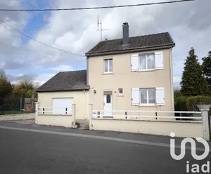 Maison à Laval-Morency (08150)