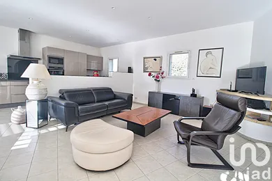 Maison d'architecte à EVENOS (83330)