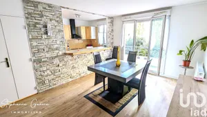 Apartment at Neuilly-sur-Marne (93330)