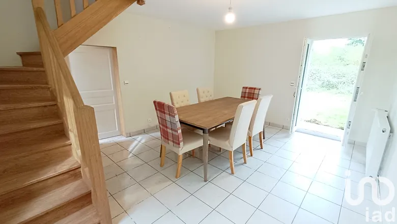 Maison 4 pièces 92 m² · à Maisonnais · 92 m² · 107 000 €