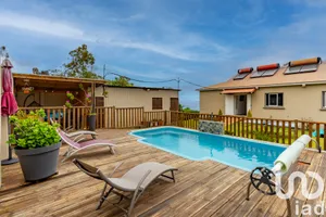 Demeure à tampon (97418)