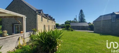 Longere at Trébry (22510)