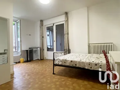 Traditional house in Vitry-sur-Seine (94400)