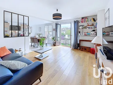 Apartment in Rueil-Malmaison (92500)