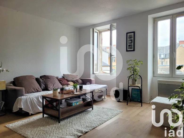 Immeuble 2 pièces 330 m² · à Montluçon · 330 m² · 250 000 €