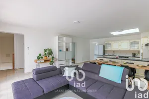 Apartment at Pont-de-l'Arche (27340)