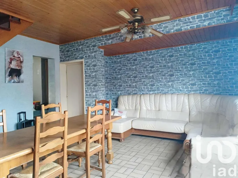 Maison 5 pièces 113 m² · à Ferrière-la-Grande · 113 m² · 96 000 €