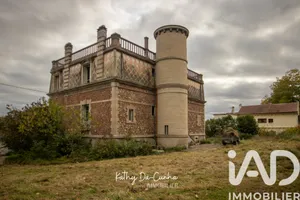 Architectural house in Méricourt (78270)
