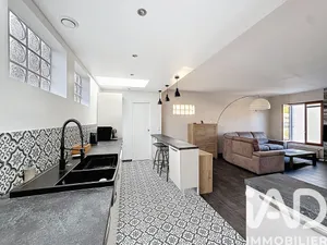 House in Chaville (92370)