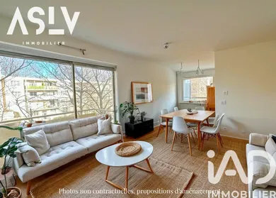 Apartment in Six-Fours-les-Plages (83140)