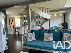 House at Saint-Amand-sur-Fion (51300)