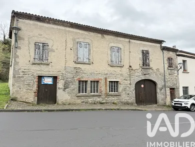 House at Saint-Dier-d'Auvergne (63520)