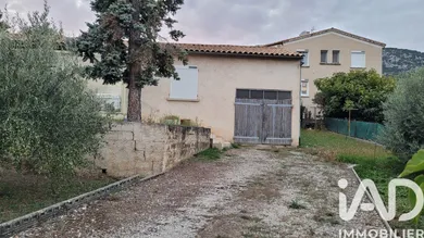 House in Volx (04130)