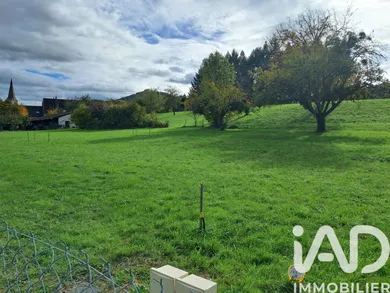 Land at Courbouzon (39570)