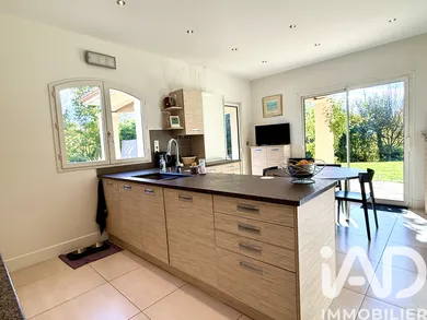 Maison à Saint-Didier-au-Mont-d'Or (69370)