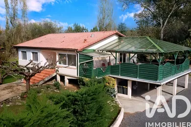 House in Latresne (33360)