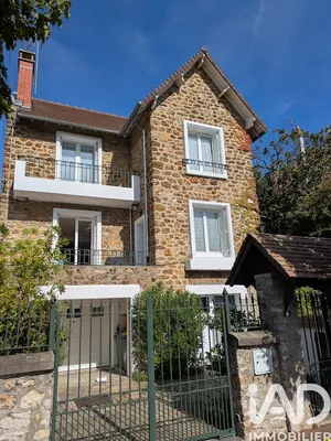 Townhouse at Épinay-sur-Orge (91360)