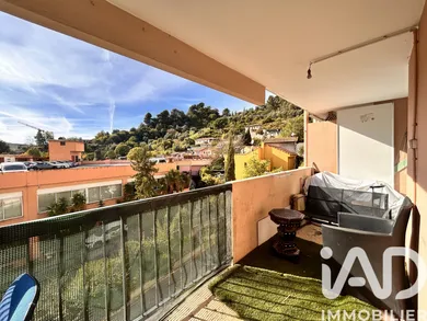Apartment in Nice (06300)