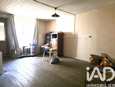 House in Arc-en-Barrois (52210)