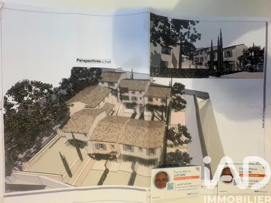 Building plot at Cucuron (84160)