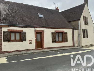 Maison de village à Val D'Yerre (28290)