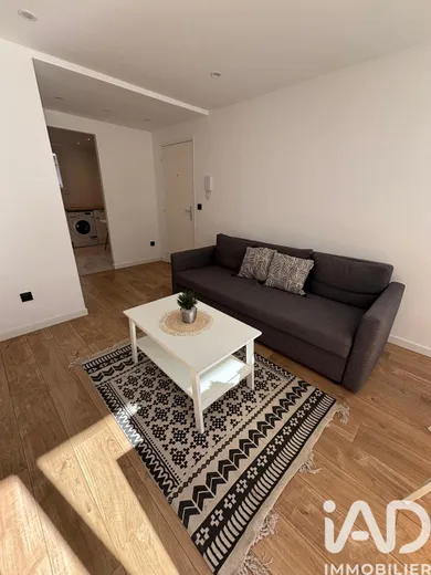 Apartment in Antibes (06160)