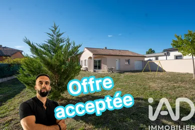 House at Saint-Étienne-de-Fontbellon (07200)