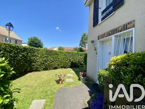 House at Saint-Leu-la-Forêt (95320)