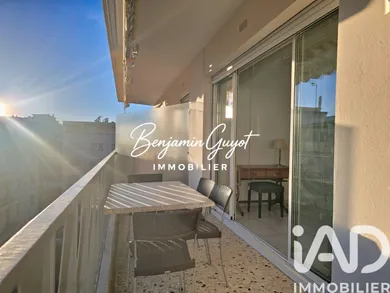 Apartment in Cannes (06400)