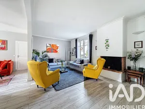 Maison traditionnelle à Enghien-les-Bains (95880)