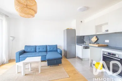 Apartment at Romainville (93230)