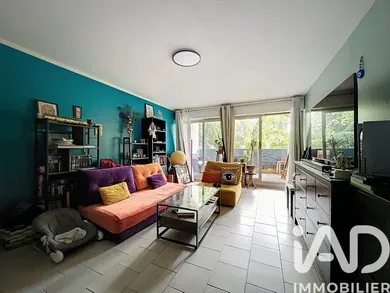 Apartment in Le Bouscat (33110)