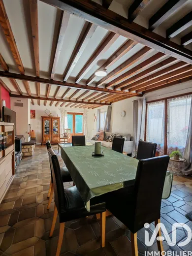 Townhouse in Isigny-sur-Mer (14230)