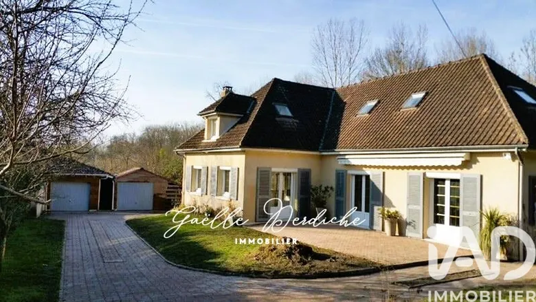 Maison 6 pièces 210 m² · à Dordives · 210 m² · 395 000 €