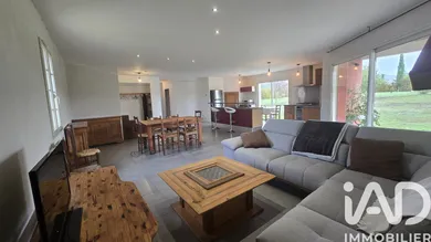 Maison traditionnelle à Anglars-Juillac (46140)