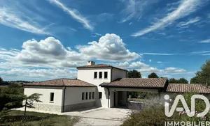 Maison d'architecte à L'Isle-Jourdain (32600)