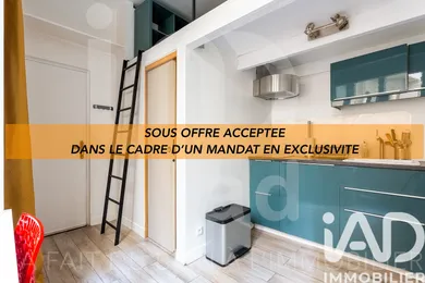 Apartment in Paris (75010)