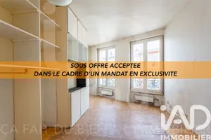 Apartment at Paris (75011)