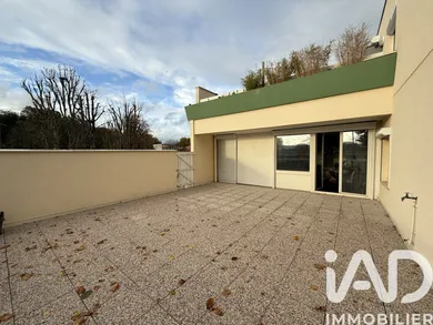 Appartement à Vaux-le-Pénil (77000)