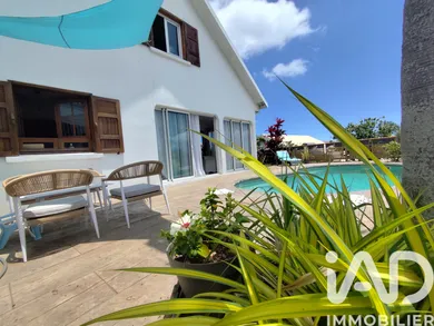 Traditional house at Saint-Paul (97423)