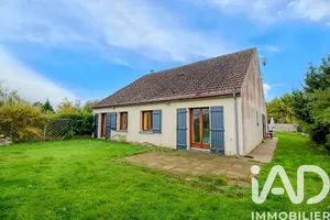 Detached house at Beaumont-du-Gâtinais (77890)