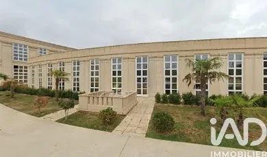 Appartement à Voisins-le-Bretonneux (78960)