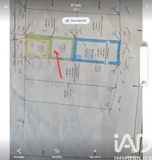 Building plot at Paron (89100)