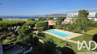Apartment in Marseille (13008)